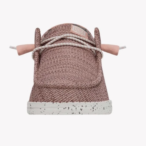 Hey Dude Wendy - Picture 4 of 5